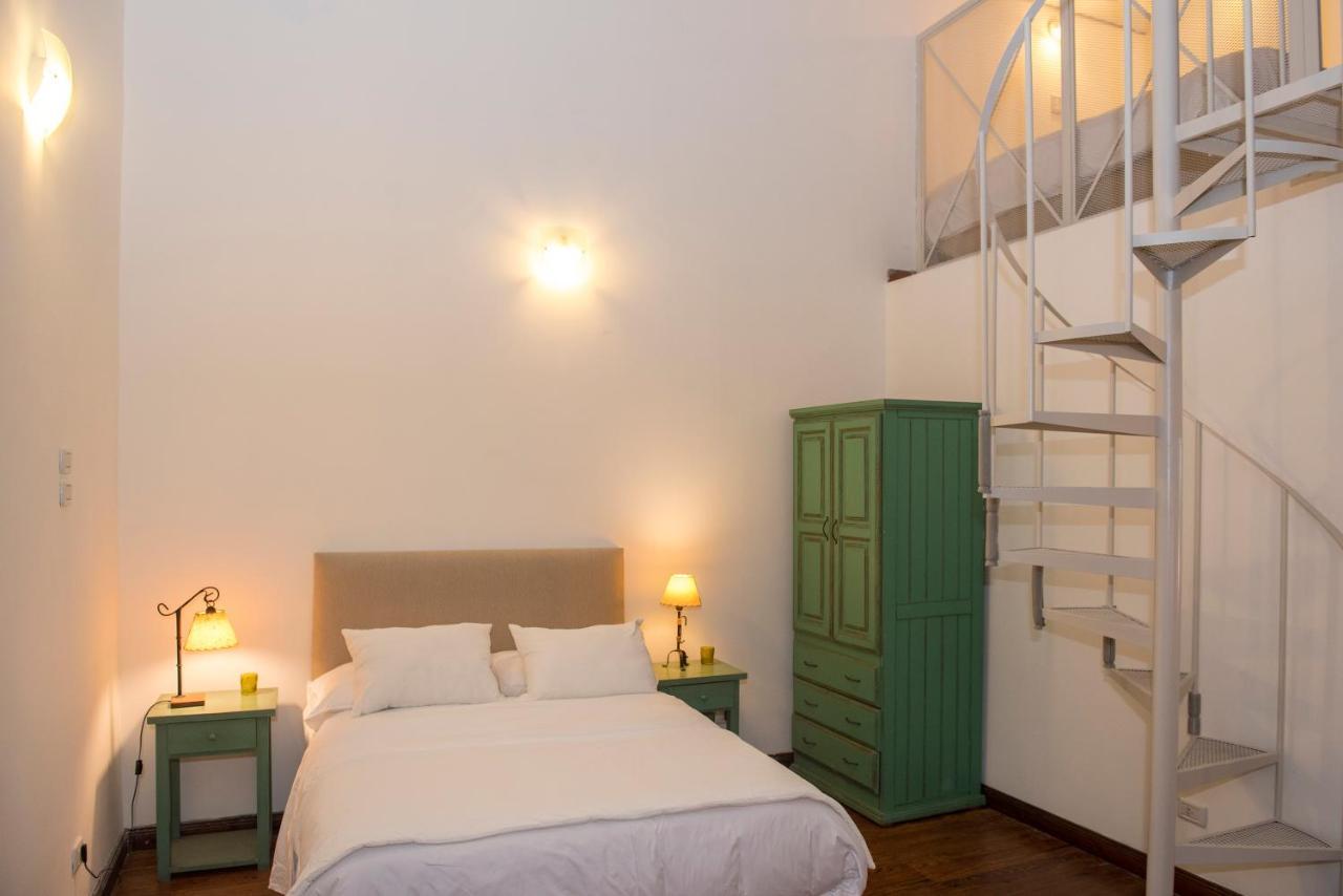 Hotel La Casa De Bulnes Buenos Aires Esterno foto